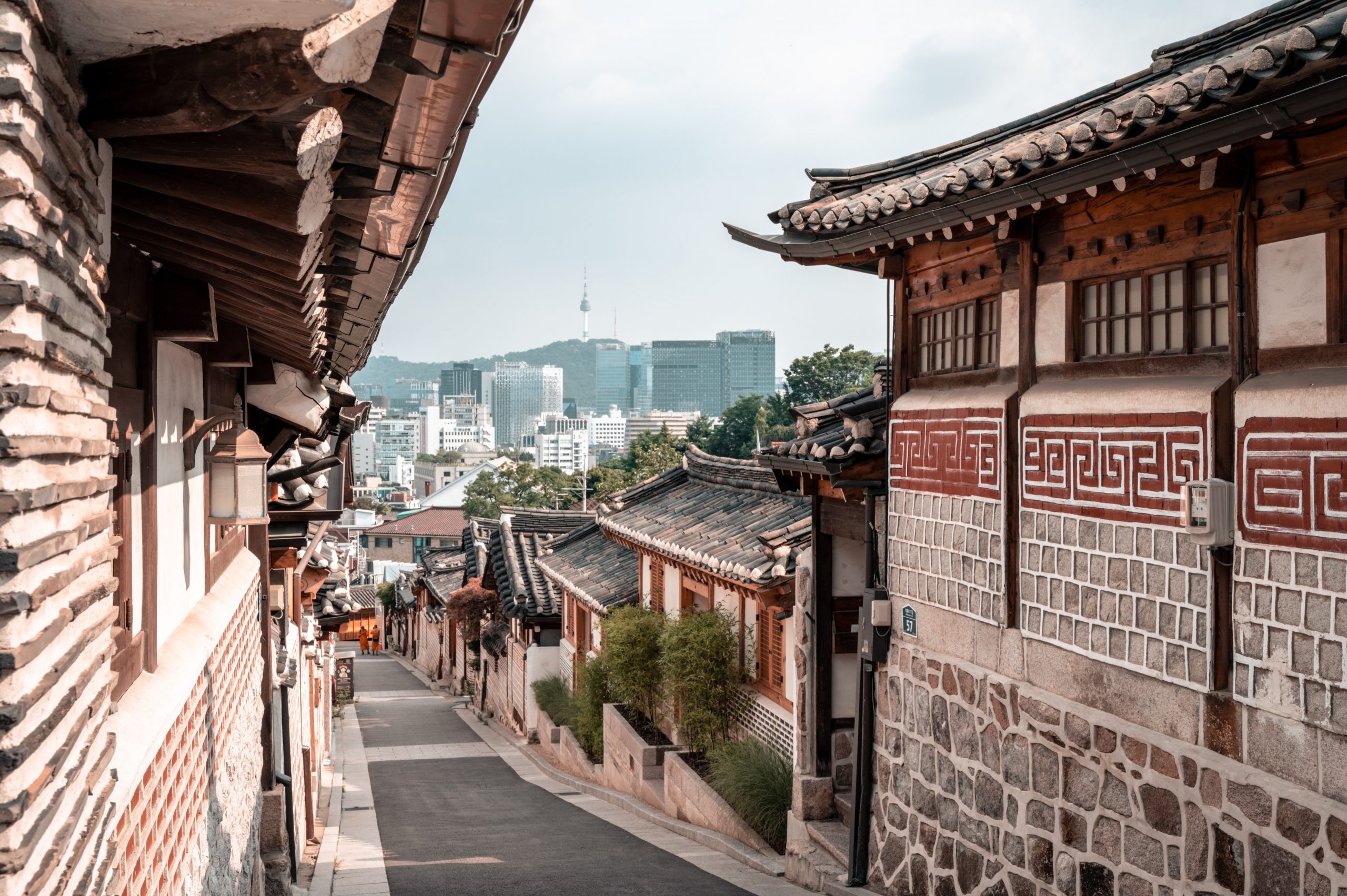 City Girl Reads #2: Seoul’s Fascinating Past